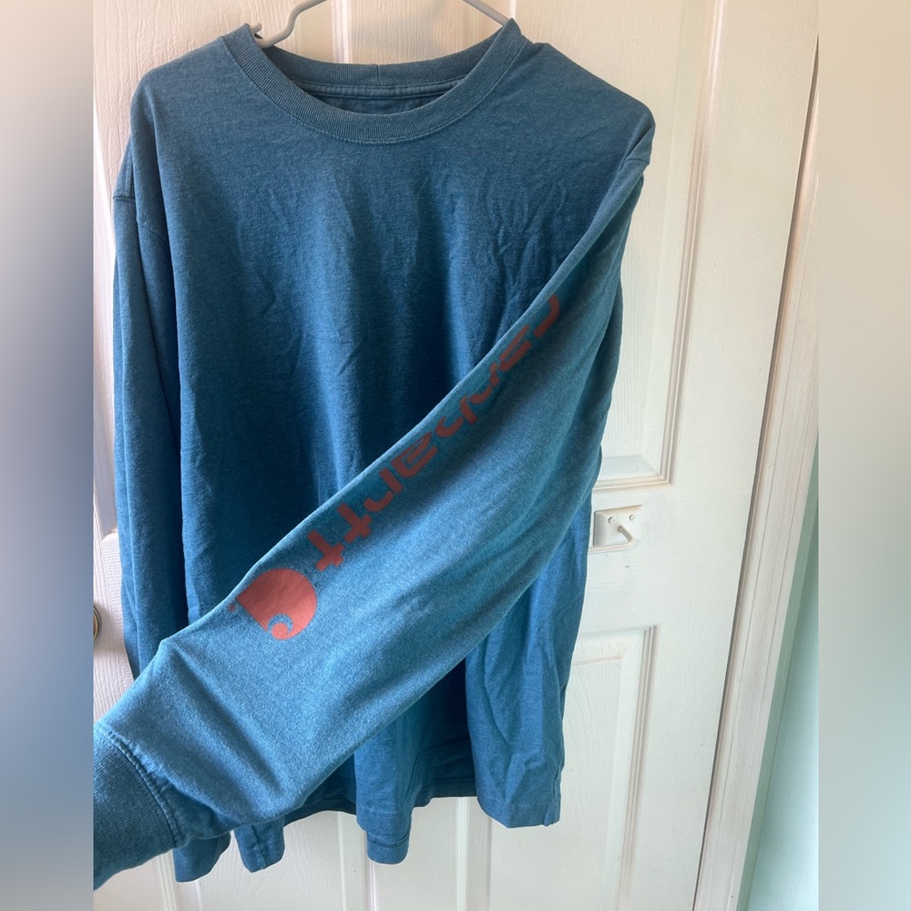 Carhartt men’s long sleeve, size M